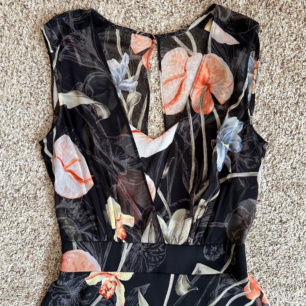 WHBM Fit Flare Dress Swing Feminine Flowy Black Floral Chifon Size 2 Sleeveless - Picture 5 of 15
